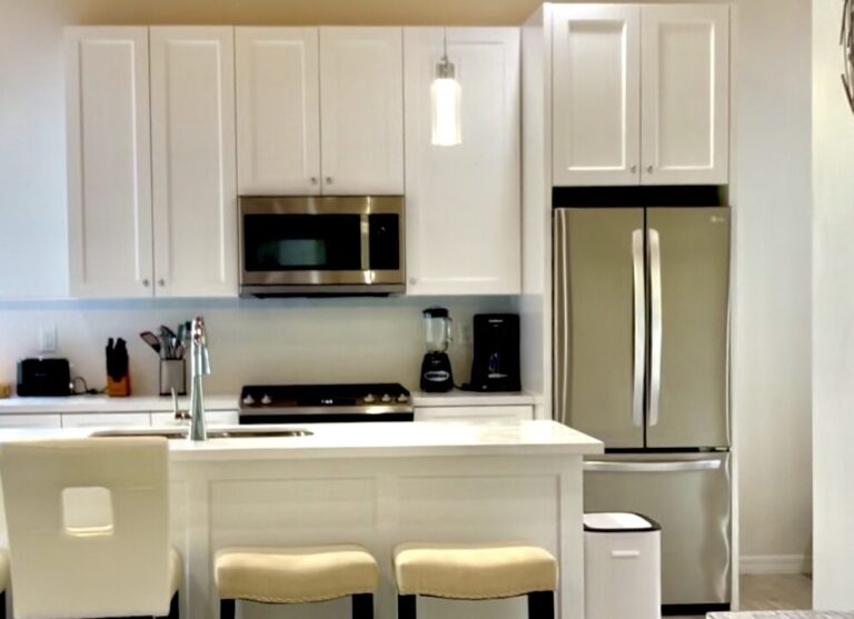 1 Ocean Drive - Rental Unit: Townhouse in Westridge, New Providence – photo 3 of 8