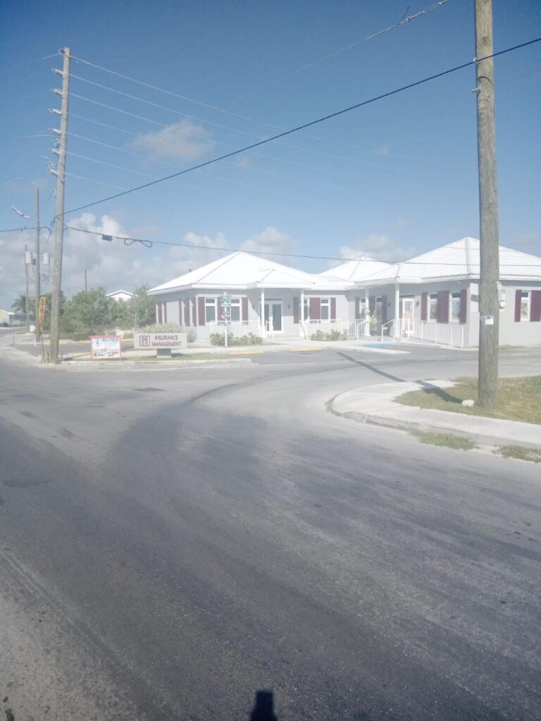 Stede Bonnet Road: Commercial Land / Lot in Marsh Harbour, Abaco – photo 4 of 7