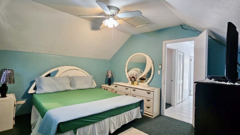 Misty Flowers Apartment Unit: Apartment in South Beach, New Providence – photo 2 of 3