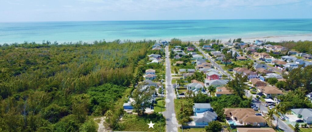 St. Andrew's Beach Estates | Nassau, Bahamas: Residential Land / Lot in St Andrews Beach Estates, New Providence – photo 1 of 8
